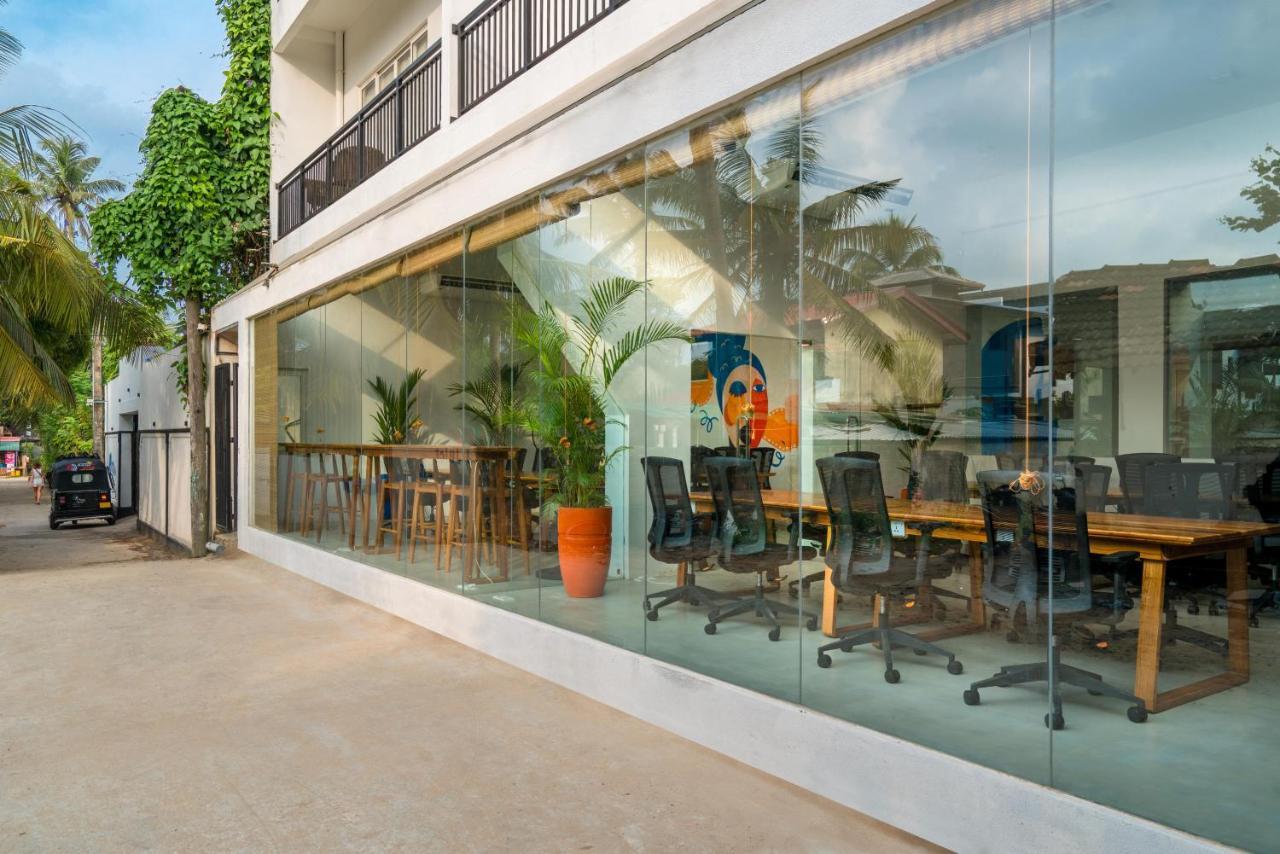 Outpost Weligama Beachfront Zewnętrze zdjęcie